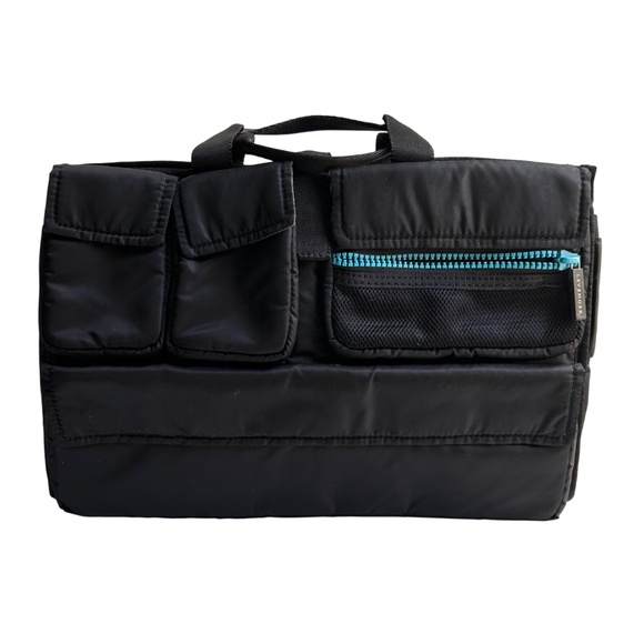 Levenger Padded Laptop Carry Bag with Pockets - Picture 2 of 12